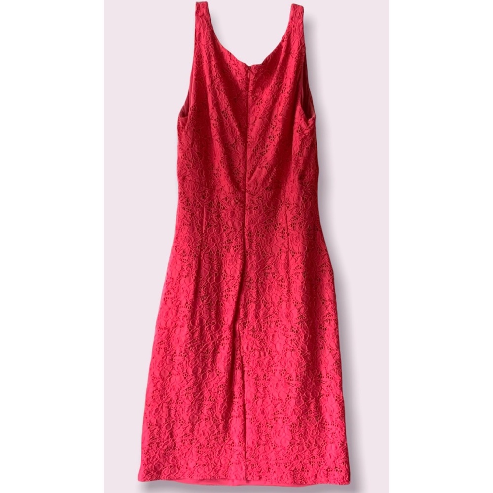 Ralph Lauren lace bodycon dress. Fully lined knee length. Size 12 - Picture 2 of 7